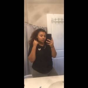 Meet your Posher, Raeanna